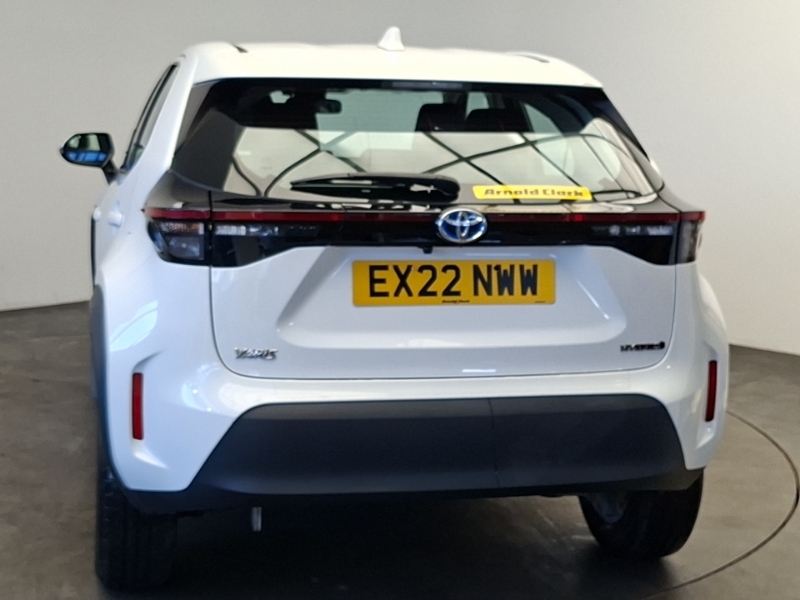 Toyota Yaris Cross 1.5 Hybrid Icon Cvt White #2