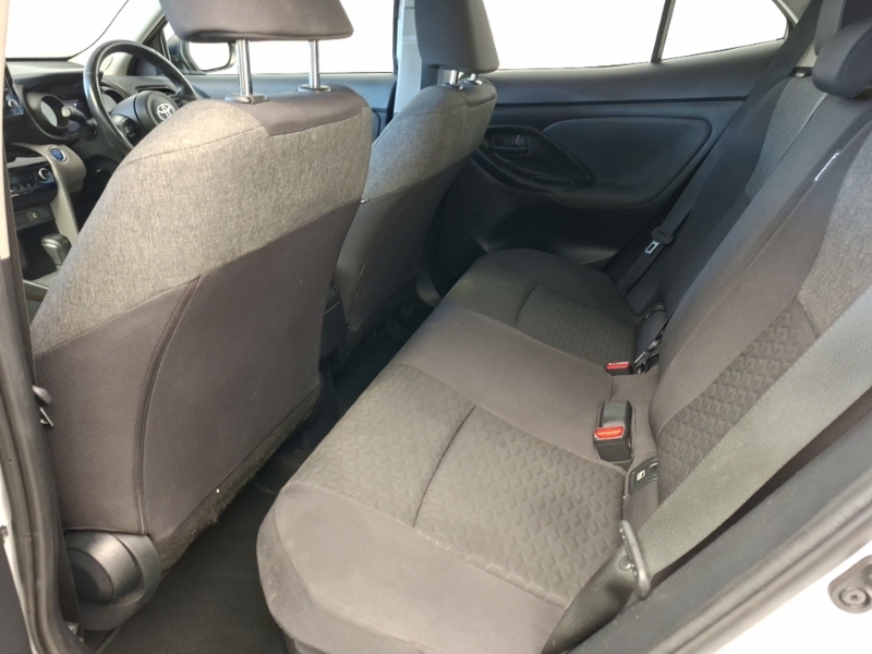 Toyota Yaris Cross 1.5 Hybrid Icon Cvt White #6