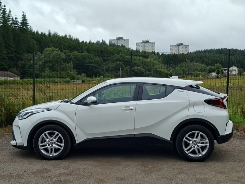 Toyota C-Hr 1.8 Hybrid Icon Cvt White #4