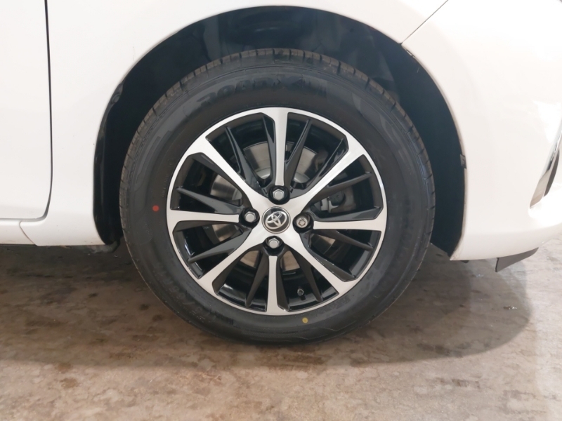 Toyota Yaris 1.5 Vvt-h Icon Tech E-cvt Euro 6 Ss White #15