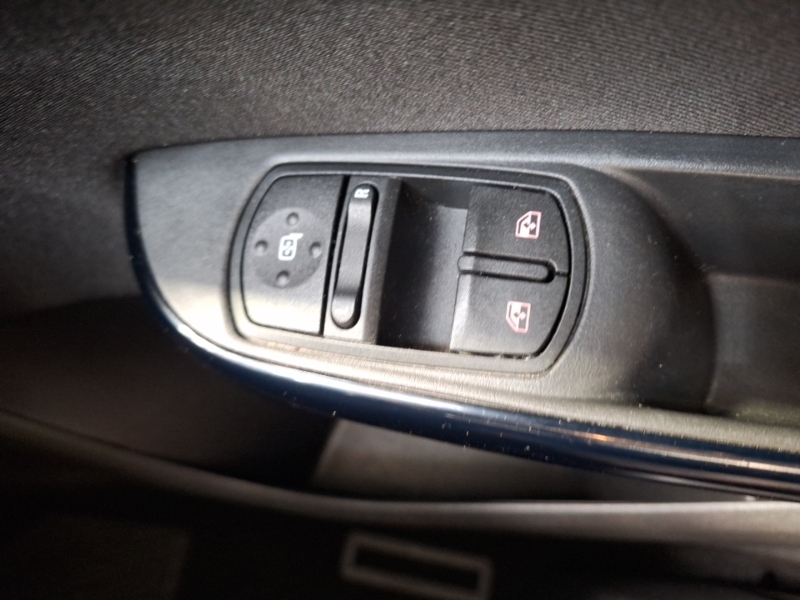 Vauxhall Corsa 1.4L Energy T Hatchback Euro 6 Blue #15