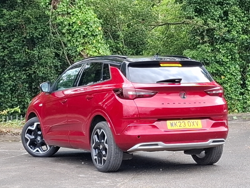 Vauxhall Grandland 1.5 Turbo D Ultimate Red #2