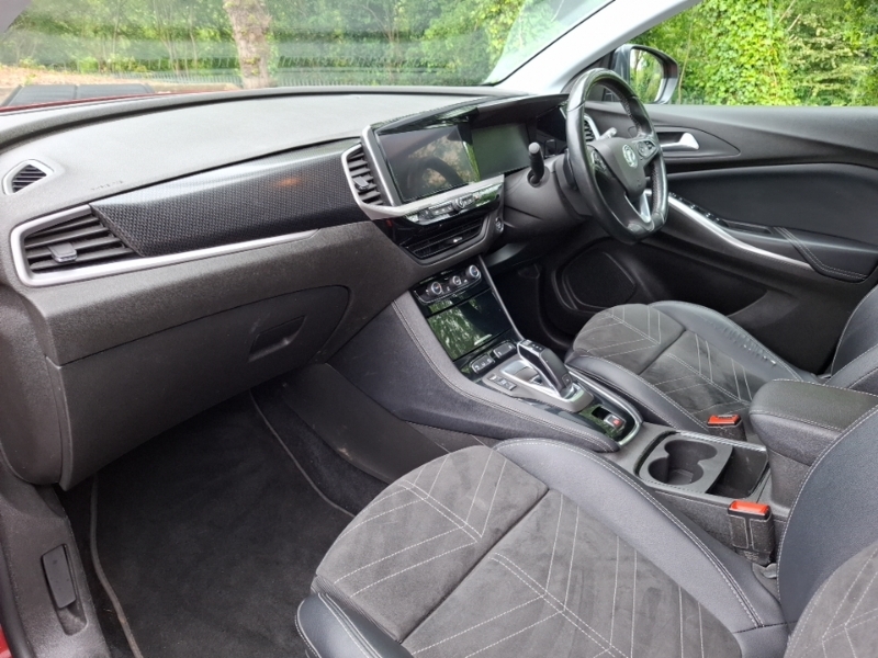 Vauxhall Grandland 1.5 Turbo D Ultimate Red #5
