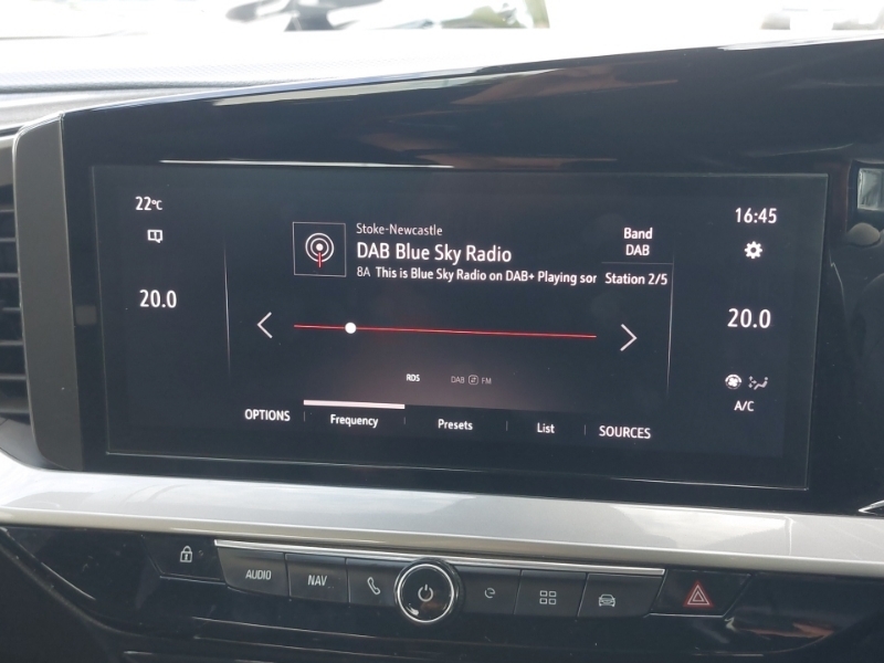 Vauxhall Mokka-e 50 Kwh 136 Ps Ultimate Suv Black #10