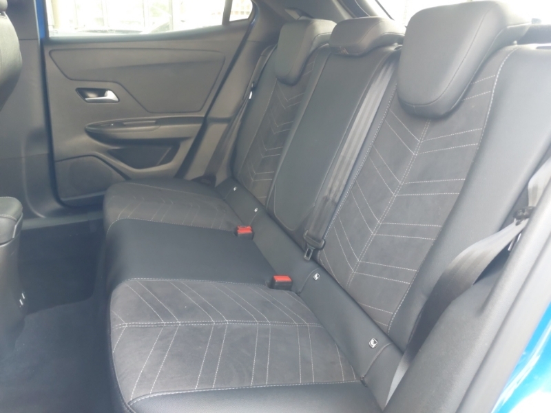 Vauxhall Mokka-e 50 Kwh 136 Ps Ultimate Suv Black #6