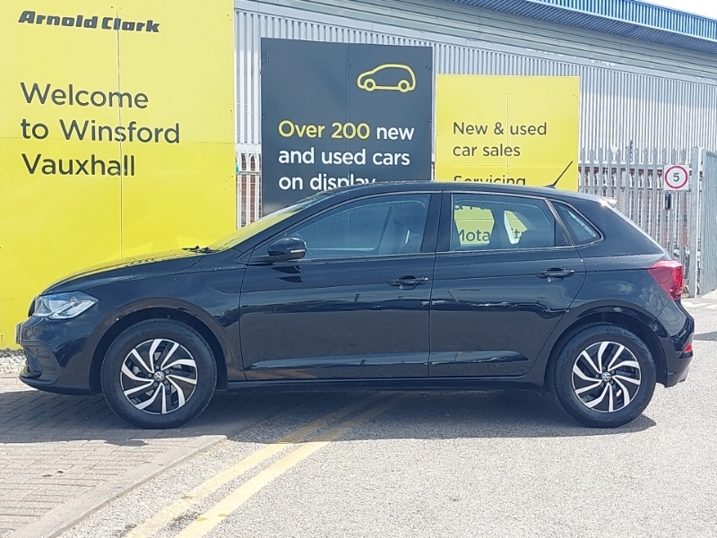 Volkswagen Polo 1.0 Tsi Life Dsg Black #4