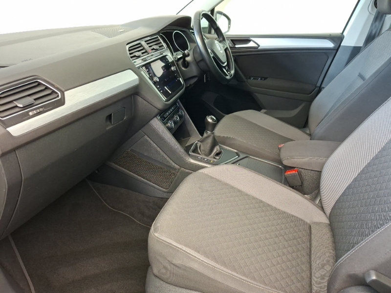 Volkswagen Tiguan 1.5 Tsi Evo 150 Match White #5
