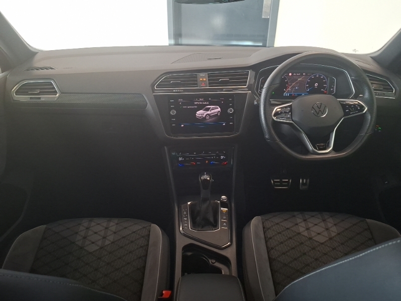Volkswagen Tiguan 1.5 Tsi 150 R-line Dsg Black #3