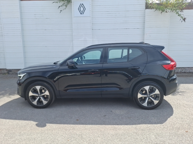 Volvo XC40 2.0 B4p Plus Dark Black #4
