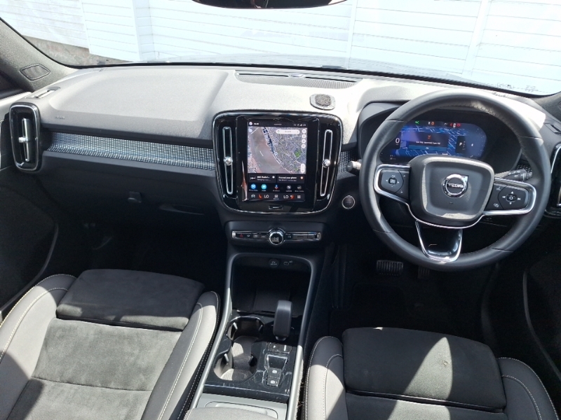 Volvo XC40 2.0 B4p Plus Dark Black #3