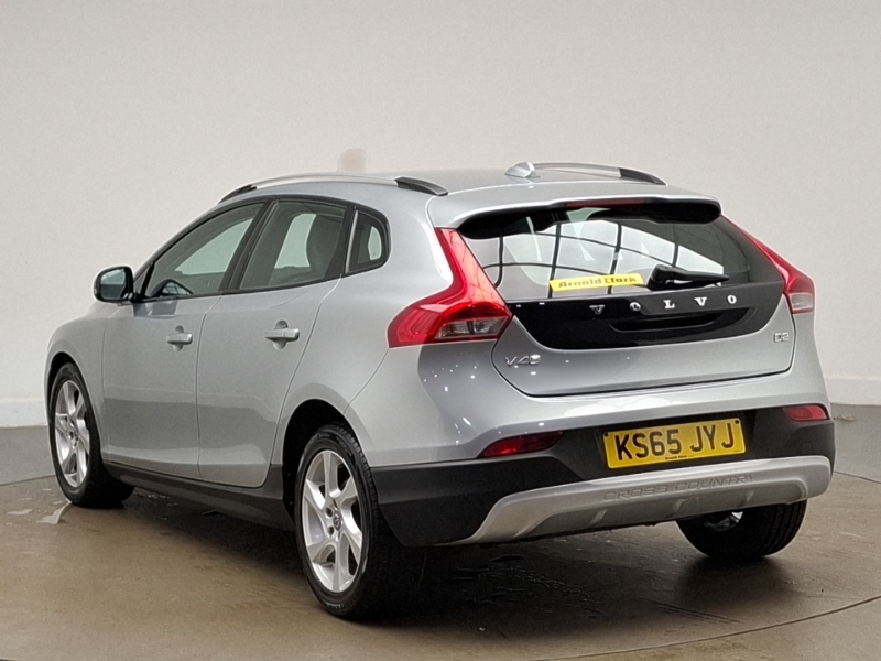 Volvo V40 Cross Country D2 120 Cross Country Lux Nav Geartronic Silver #2