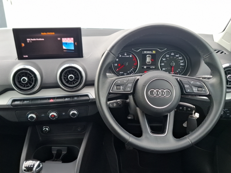 Audi Q2 1.5 Tfsi 35 S Line Suv S Tronic 150 P Grey #8