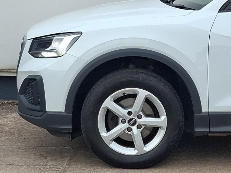 Audi Q2 1.5 Tfsi 35 S Line Suv S Tronic 150 P Grey #19