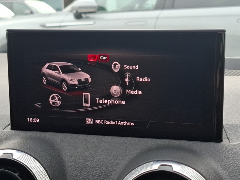 Audi Q2 1.5 Tfsi 35 S Line Suv S Tronic 150 P Grey #11