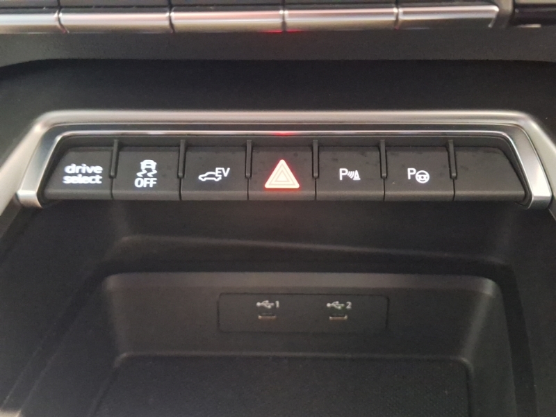 Audi A3 1.5 Tfsi 35 S Line Saloon S Tronic Euro Black #16
