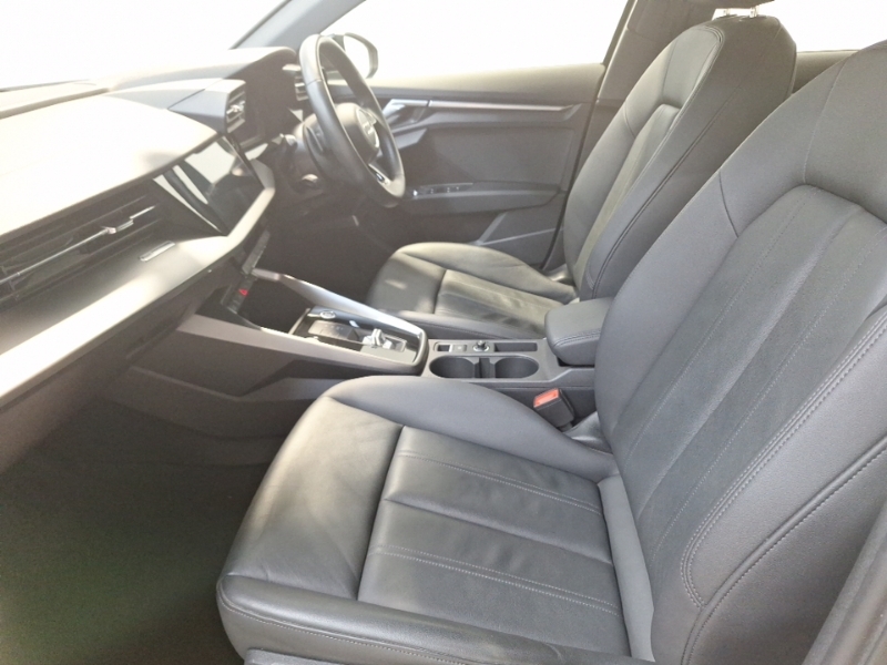 Audi A3 40 Tfsi E Sport S Tronic Black #5