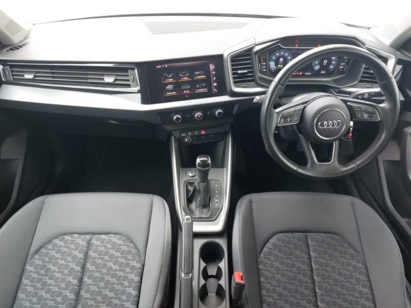 Audi A1 35 Tfsi Citycarver S Tronic Black #3