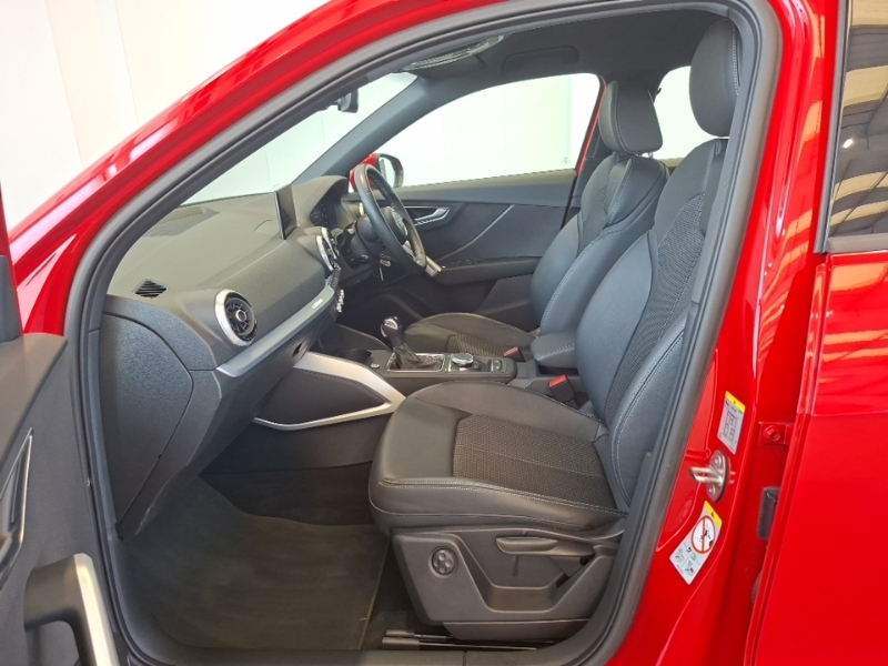 Audi Q2 35 Tfsi S Line S Tronic Red #5
