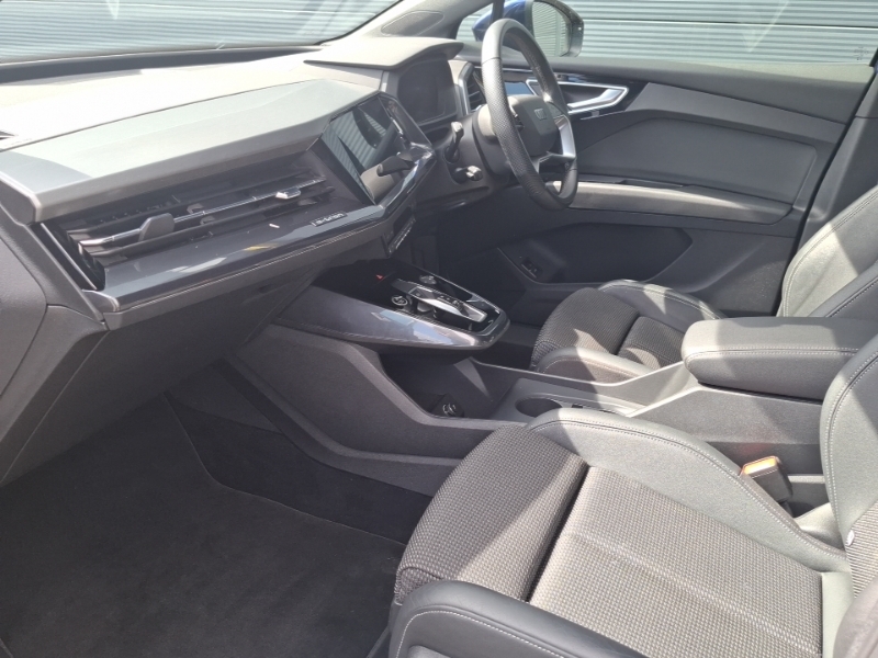 Audi Q4 E Tron 150Kw 40 82Kwh S Line ND23KZB Blue #5