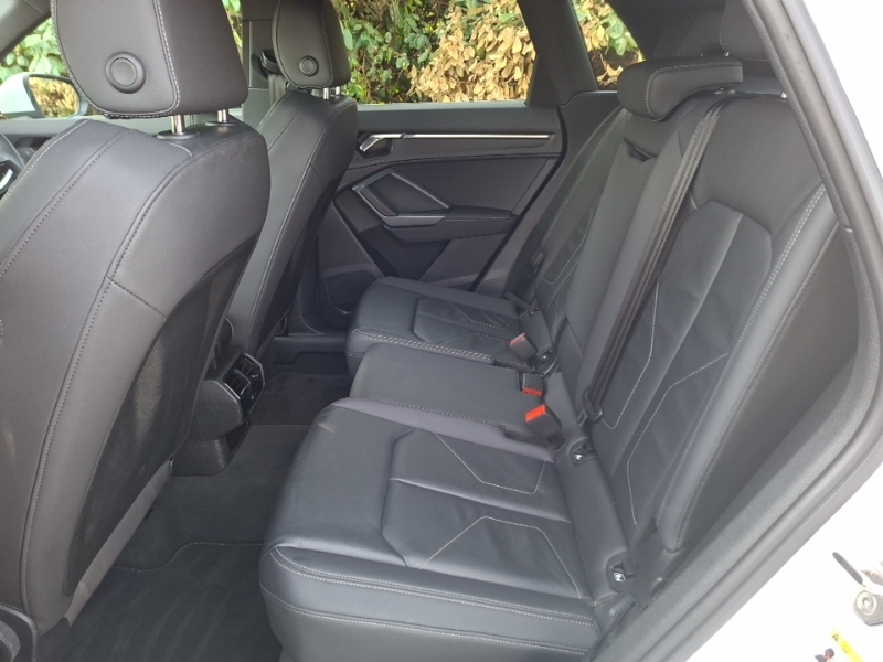 Audi Q3 35 Tfsi S Line S Tronic Leather White #6