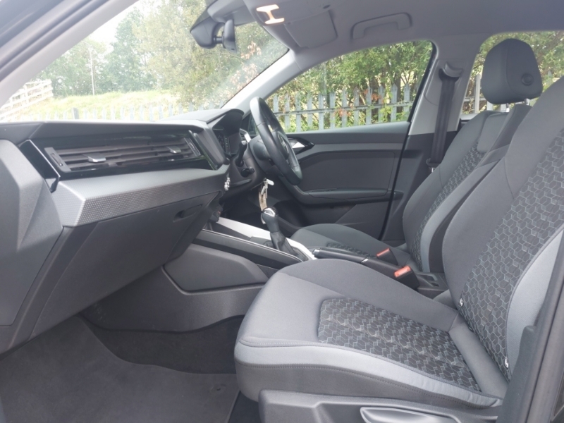 Audi A1 30 Tfsi 110 Sport S Tronic Black #5