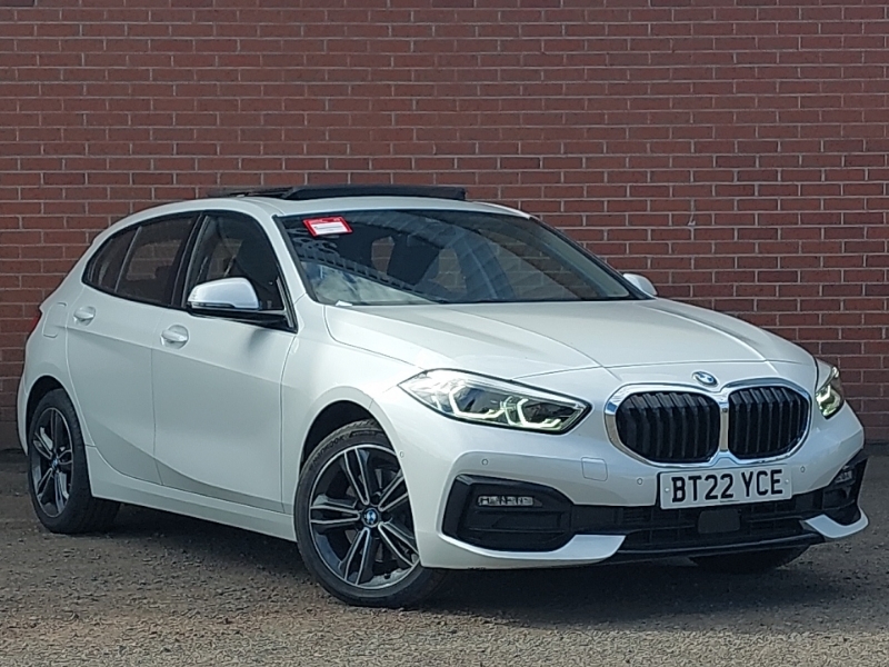 BMW 1 Series 116D Sport Step Live Cockpit Pro White