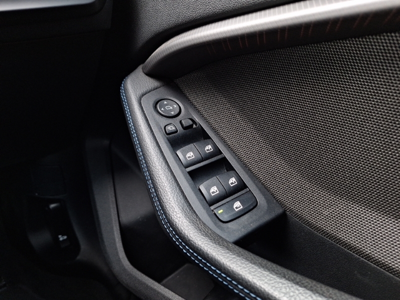 BMW 2 Series 218I 136 Sport Live Cockpit Professional Black #17