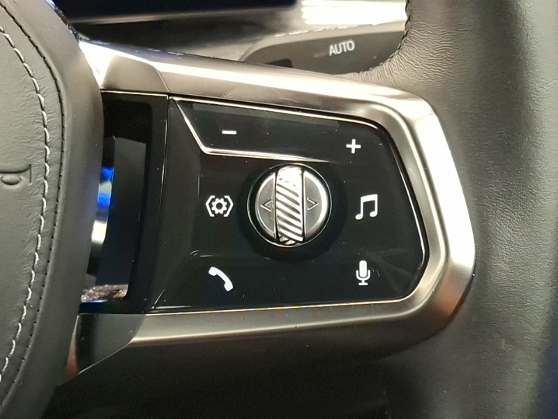 BMW i7 50 105.7Kwh M Sport Saloon Edriv Grey #13