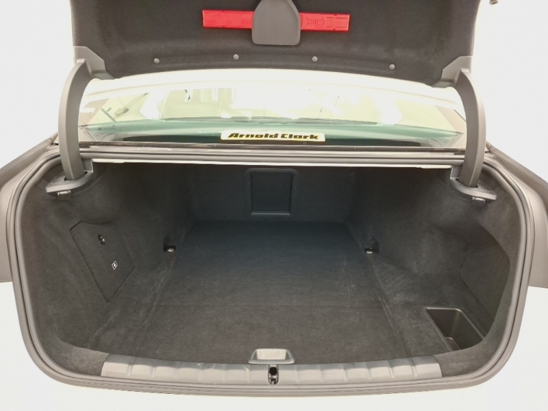 BMW i7 50 105.7Kwh M Sport Saloon Edriv Grey #18