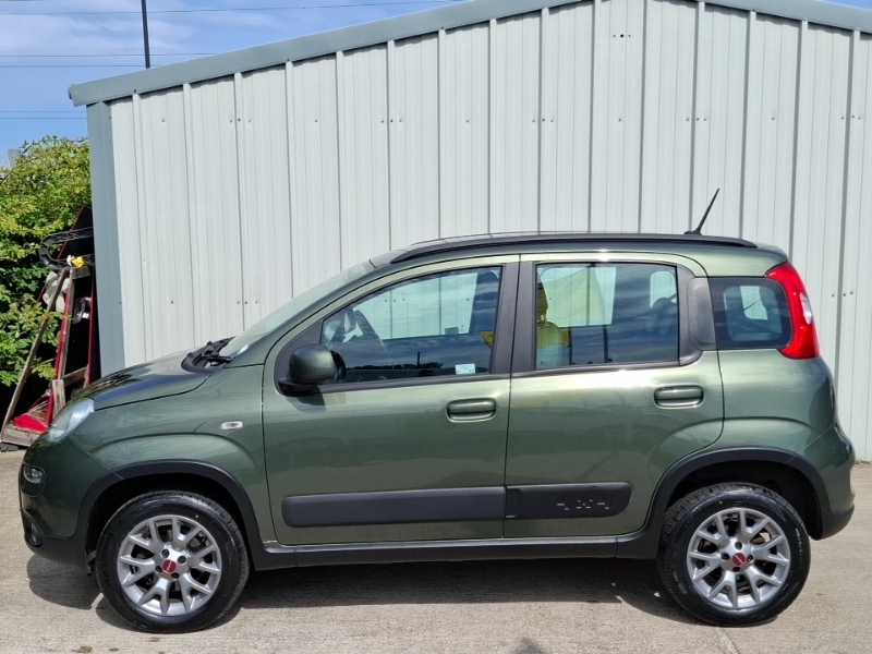 Fiat Panda 0.9 Twinair 85 4X4 Green #4