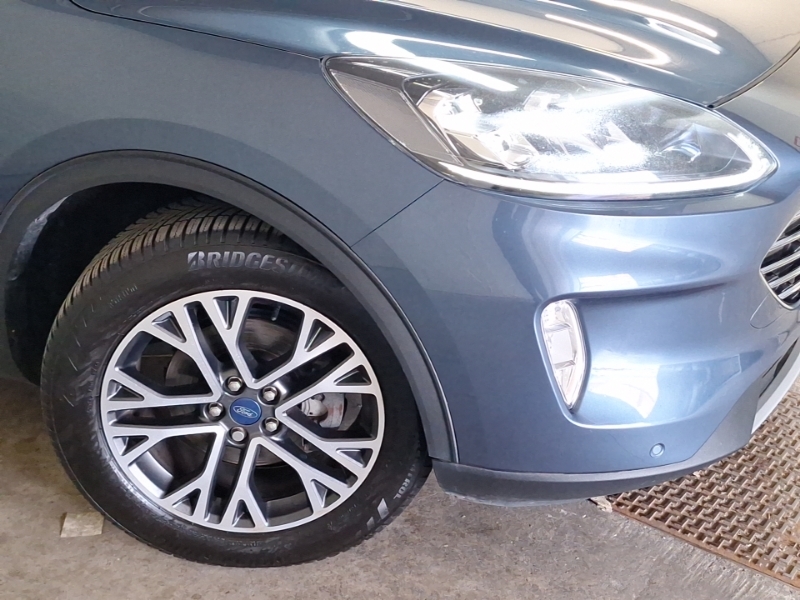 Ford Kuga Titanium 2.5L Duratec 225Ps Phev Fwd Cvt Au Red #20