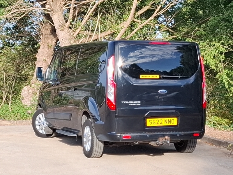 Ford Tourneo Custom 2.0 Ecoblue 105Ps Low Roof 8 Seater Zetec Black #2