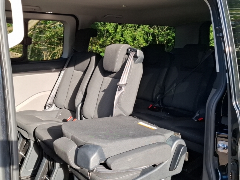 Ford Tourneo Custom 2.0 Ecoblue 105Ps Low Roof 8 Seater Zetec Black #6