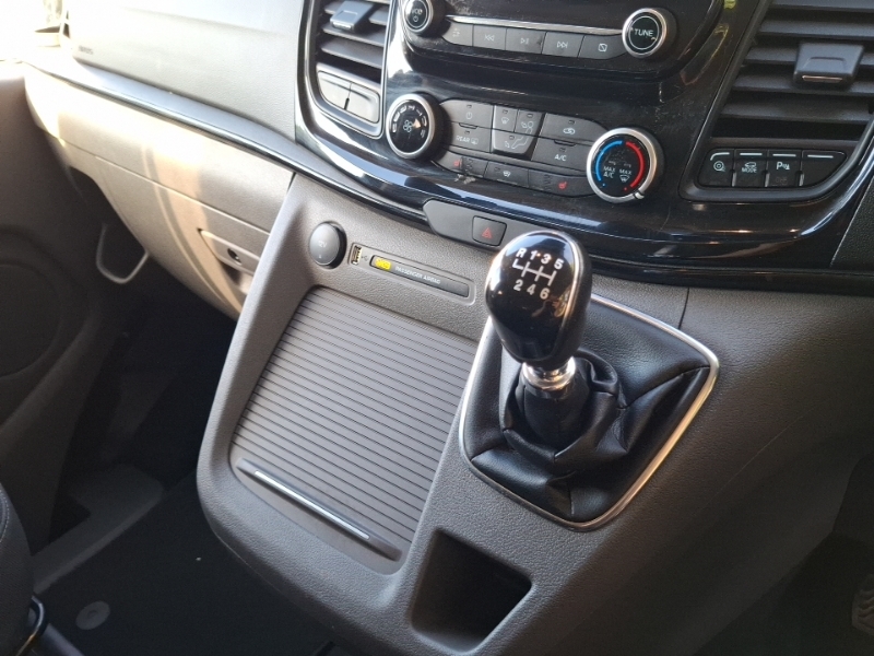 Ford Tourneo Custom 320 Ecoblue Titanium L1 Euro 6 Ss Wheelchair Ac  #16
