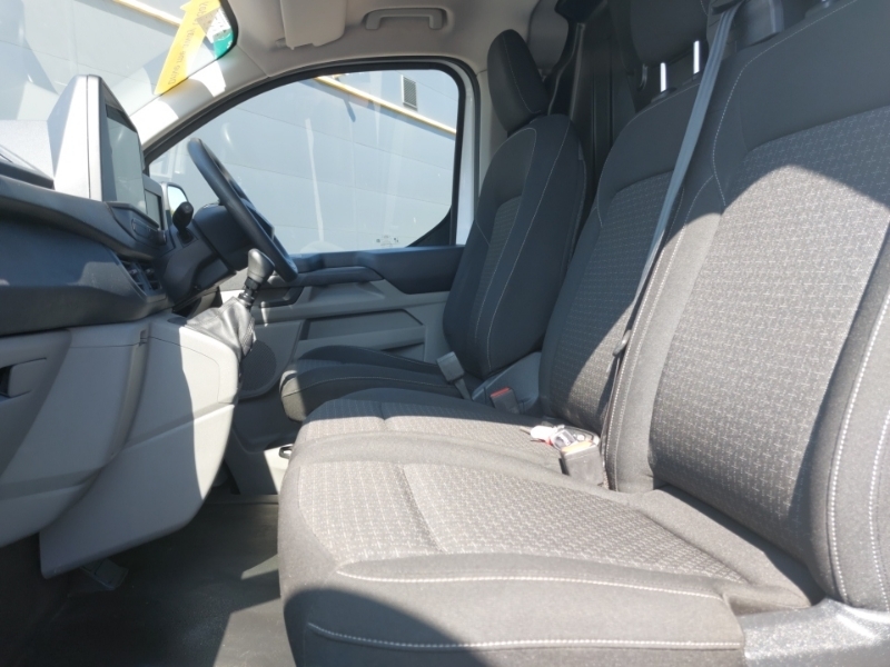 Ford Transit Custom 2.0 Ecoblue 136Ps H1 Van Leader SV74YLW White #5