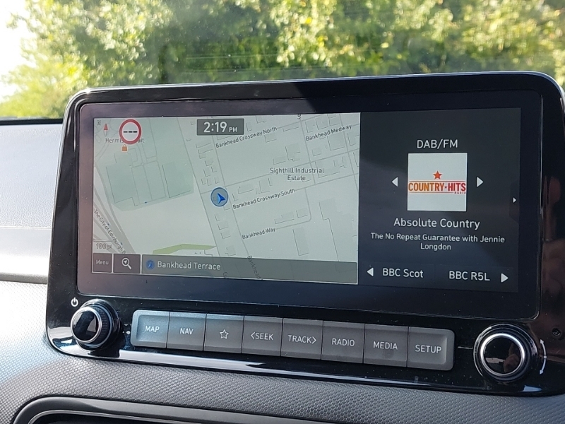 Hyundai Kona 1.0 Tgdi 48V Mhev Premium White #10