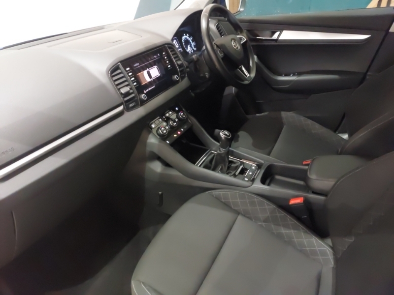 Skoda Karoq 1.6 Tdi Se Technology Blue #5
