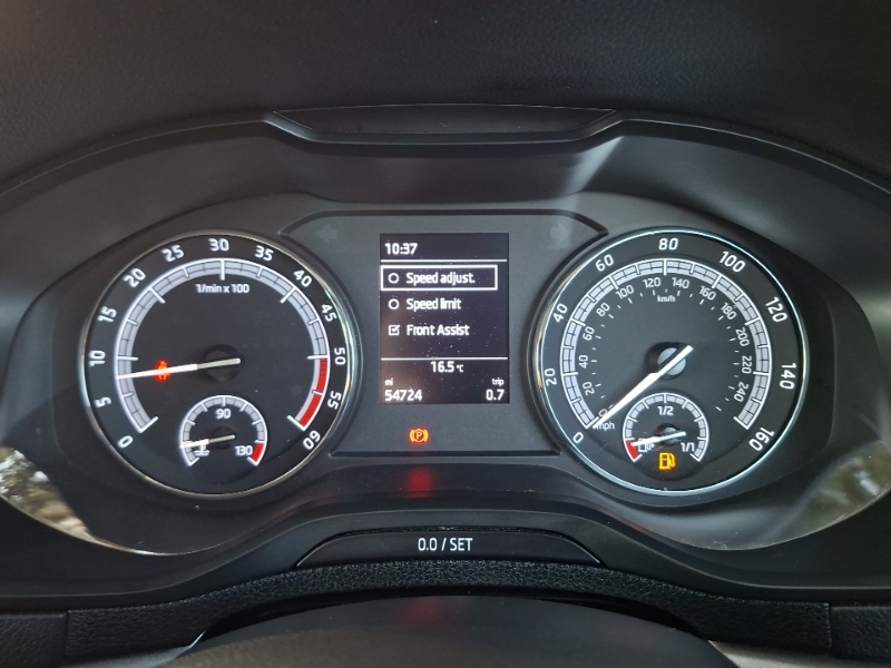 Skoda Karoq Scout 2.0Tdi 150 Ps 4X4 6-Speed Grey #15