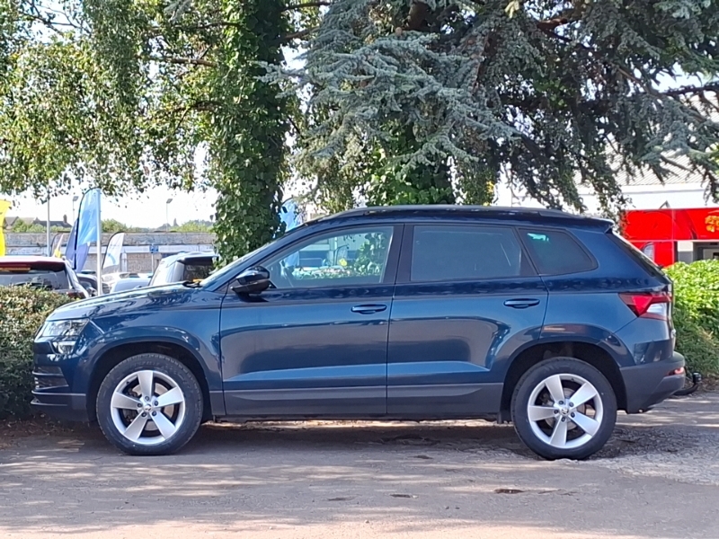 Skoda Karoq 2.0 Tdi Se Blue #4