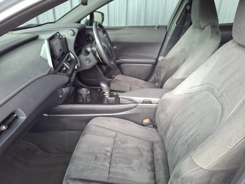 Lexus UX 300E 150Kw 72.8 Kwh E-cvt Silver #5