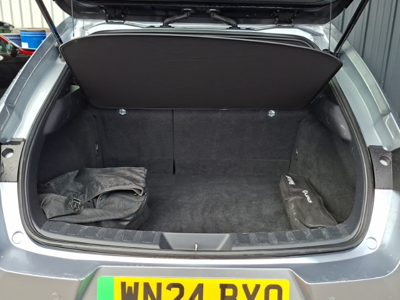 Lexus UX 250H F-sport Premium Plus Sunroof Grey #18