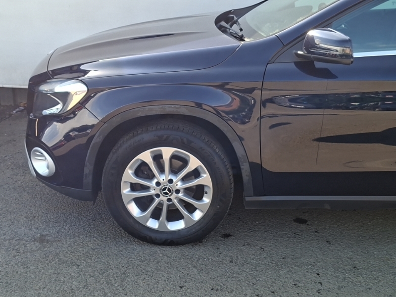 Mercedes-Benz GLA Class 2.1 Gla200d Sport Suv 7G-dct Euro 6 S Black #19
