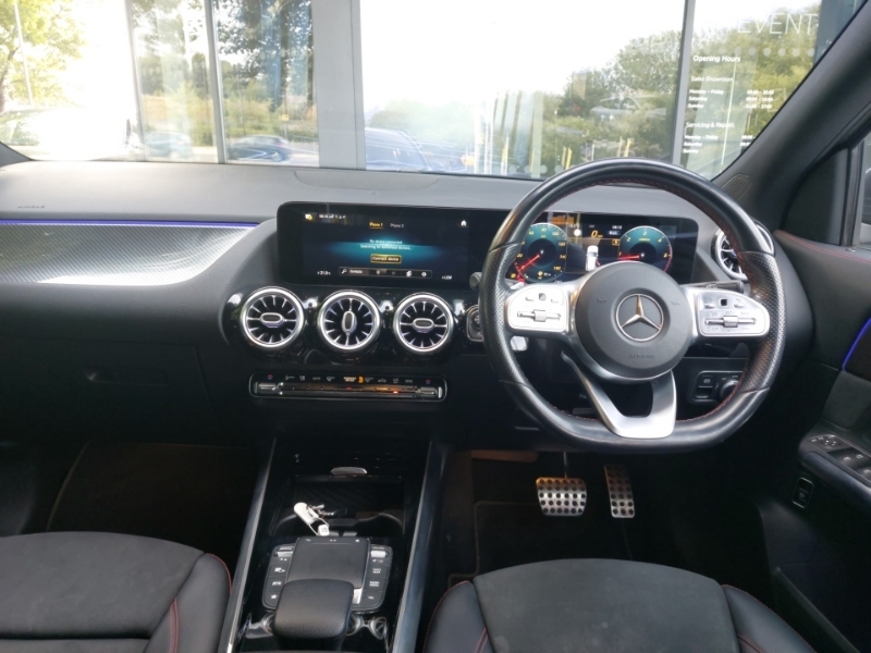 Mercedes-Benz GLA Class Gla 200D Amg Line Premium Grey #3