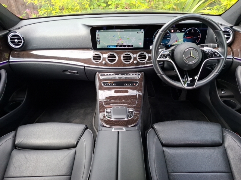 Mercedes-Benz E Class E220d Sport 9G-tronic Black #3