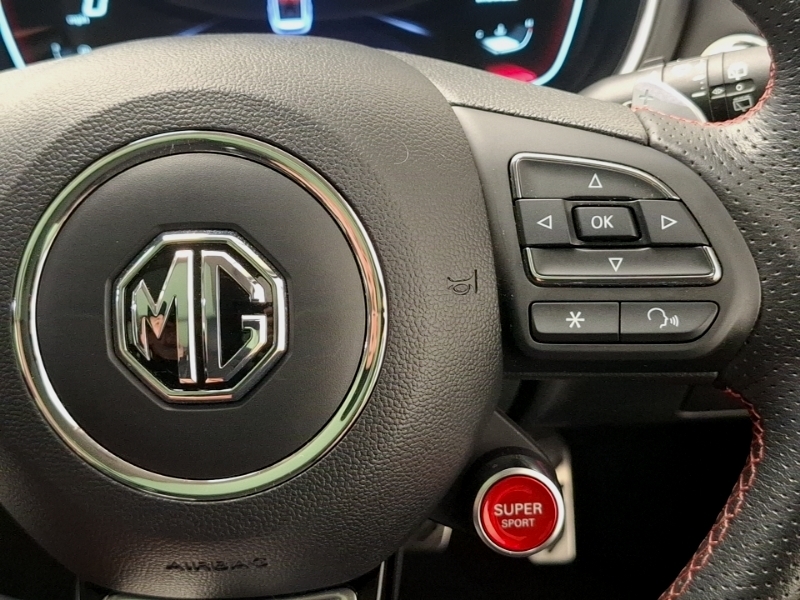 MG HS 1.5 T-gdi Excite Suv Euro 6 Ss Red #13