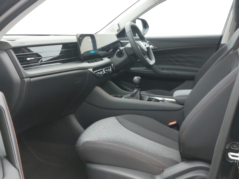MG HS 1.5 T-gdi Se Black #5