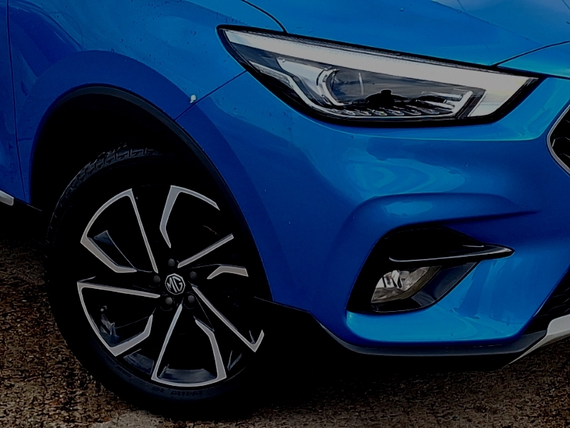MG ZS Ev Exclusive 141 Bhp Blind Spot Monitoring, 8-I White #20