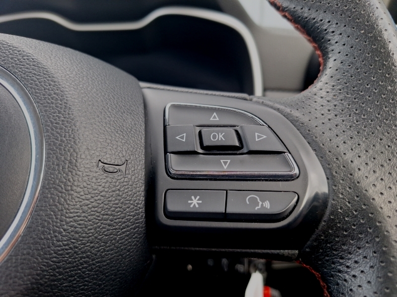 MG ZS Ev Exclusive 141 Bhp Blind Spot Monitoring, 8-I White #13