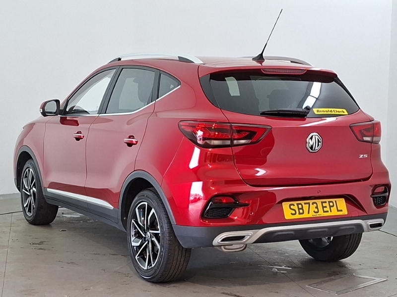 MG ZS 1.5 Vti-tech Exclusive Red #2