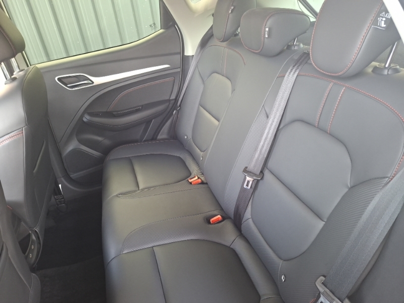 MG ZS 1.5 Vti-tech Exclusive White #6